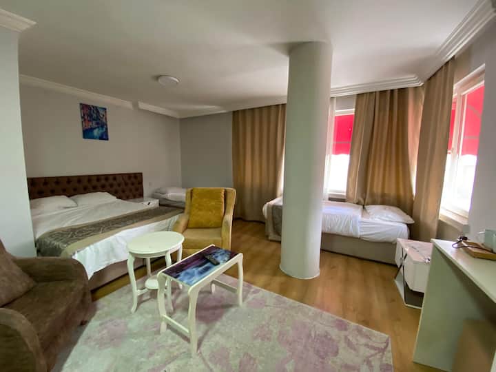 4 Kişilik Konforlu Otel Odası - Yenimahalle