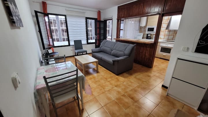 Apartamentos Solbeach (Puerto Del Carmen) - Lanzarote