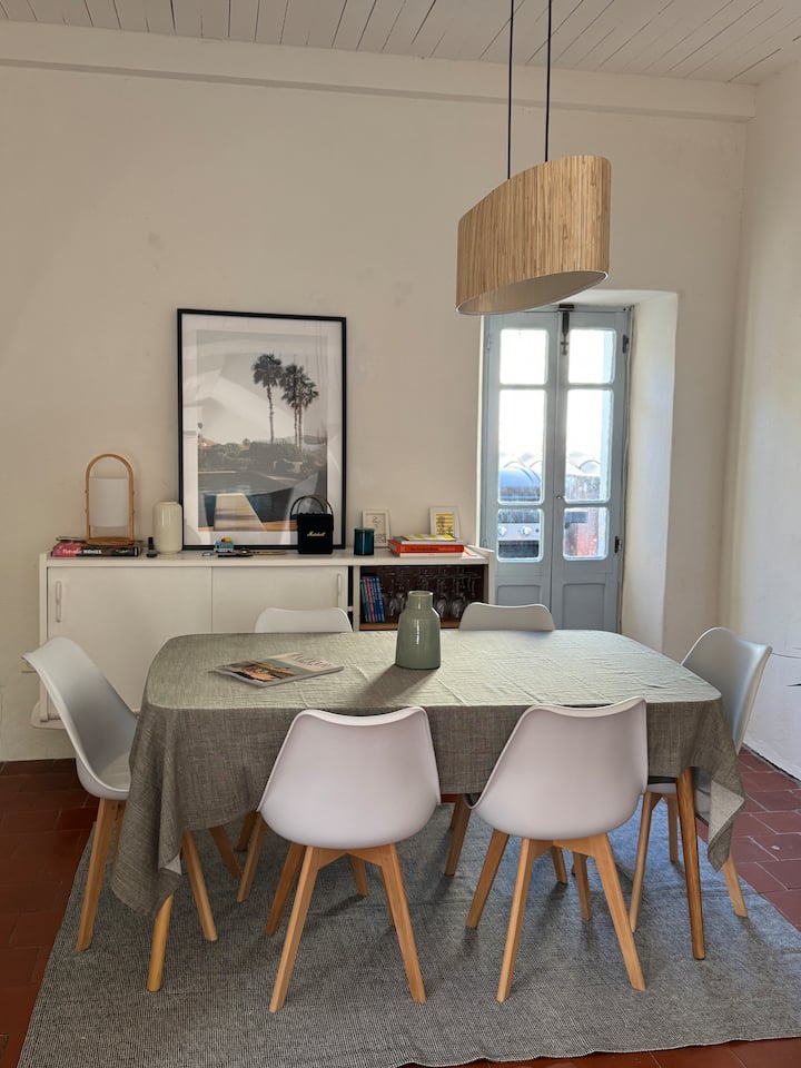 Maison De Village Corse Rénovée - Patio & Rooftop - L'Île-Rousse