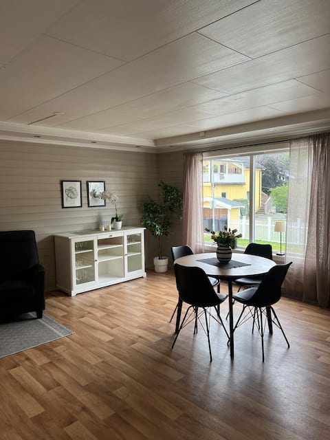 Central apartment with 3 bedrooms in the center of Namsos