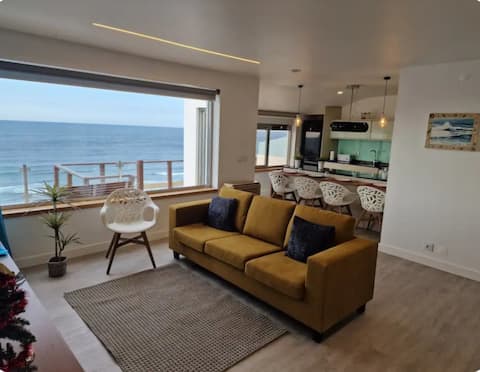Imóvel de sucesso: Apartment with a view of the BEACH em Ericeira