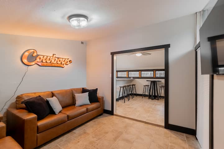 Cowboy Bungalow - Stillwater, OK