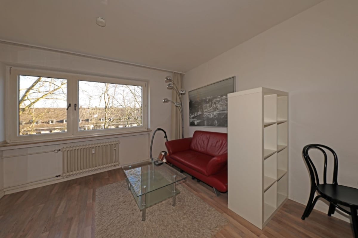 Successful Airbnb property: Düsseldorf: Messe, Uni& City nah in Düsseltal