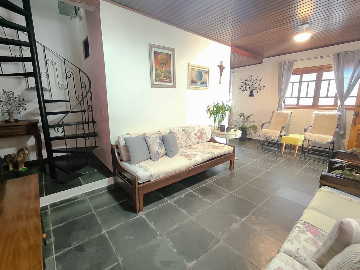 მისაღები ოთახი