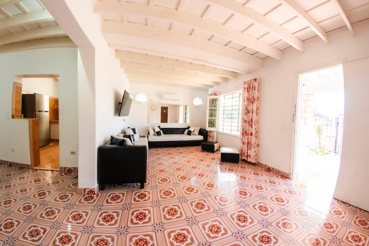 Casa Doctor Raúl “Planta Baja” - Varadero