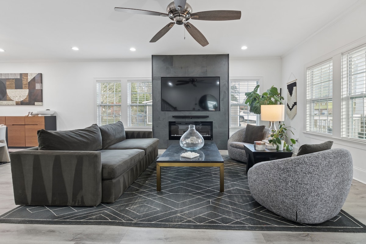 Top Airbnb: The Orange on Knighton in South Fulton
