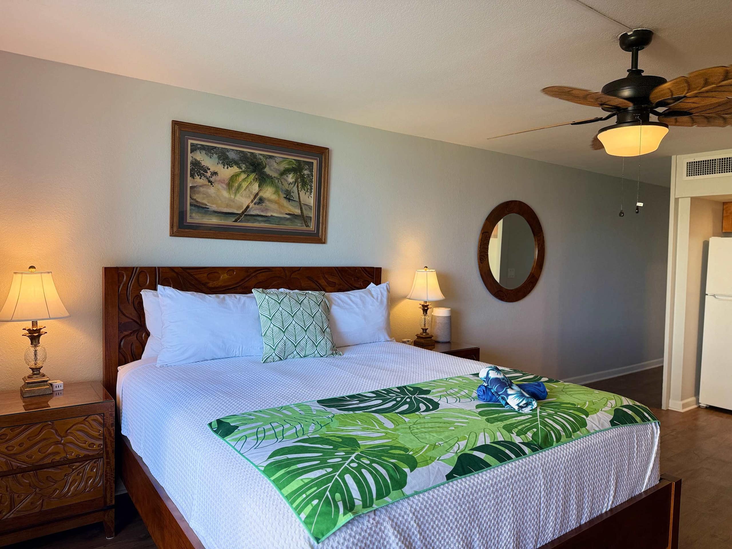 Condo in Lahaina · ★4.8 · Studio · 1 bed · 1 private bath - Image 3