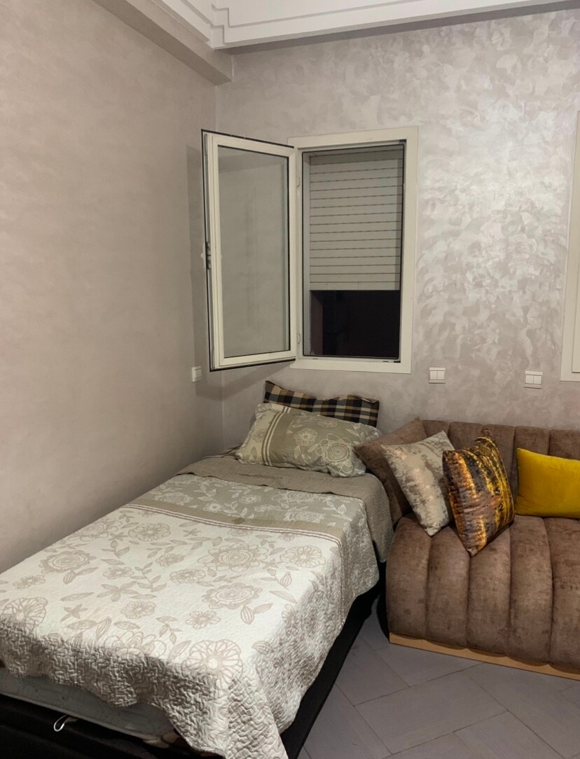 Rental unit in Casablanca  1 bedroom  1 bed  3 bathrooms - image 2