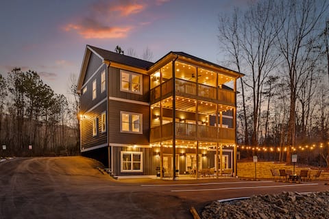 Chatt Vistas|3Story|NEWCon|6bdr6ba|Theater|Hot Tub