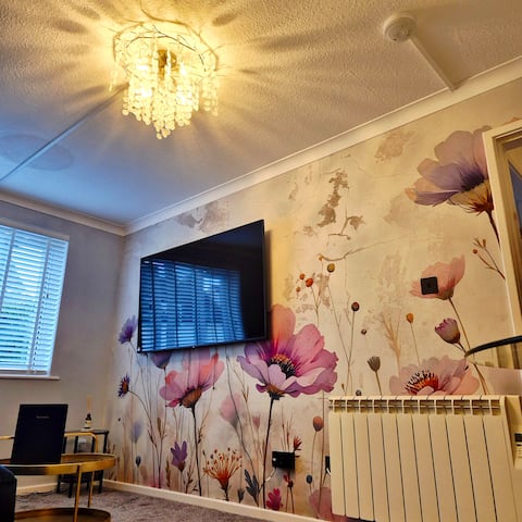 Successful Airbnb property: The Haven Stylish flat central cosy, Free parking in Windermere And Bowness
