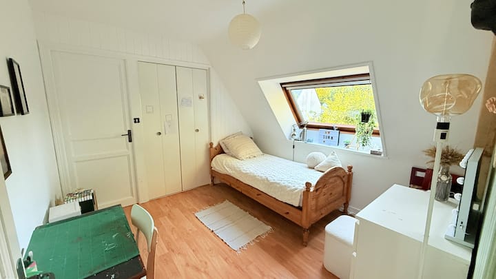 საძინებელი 2