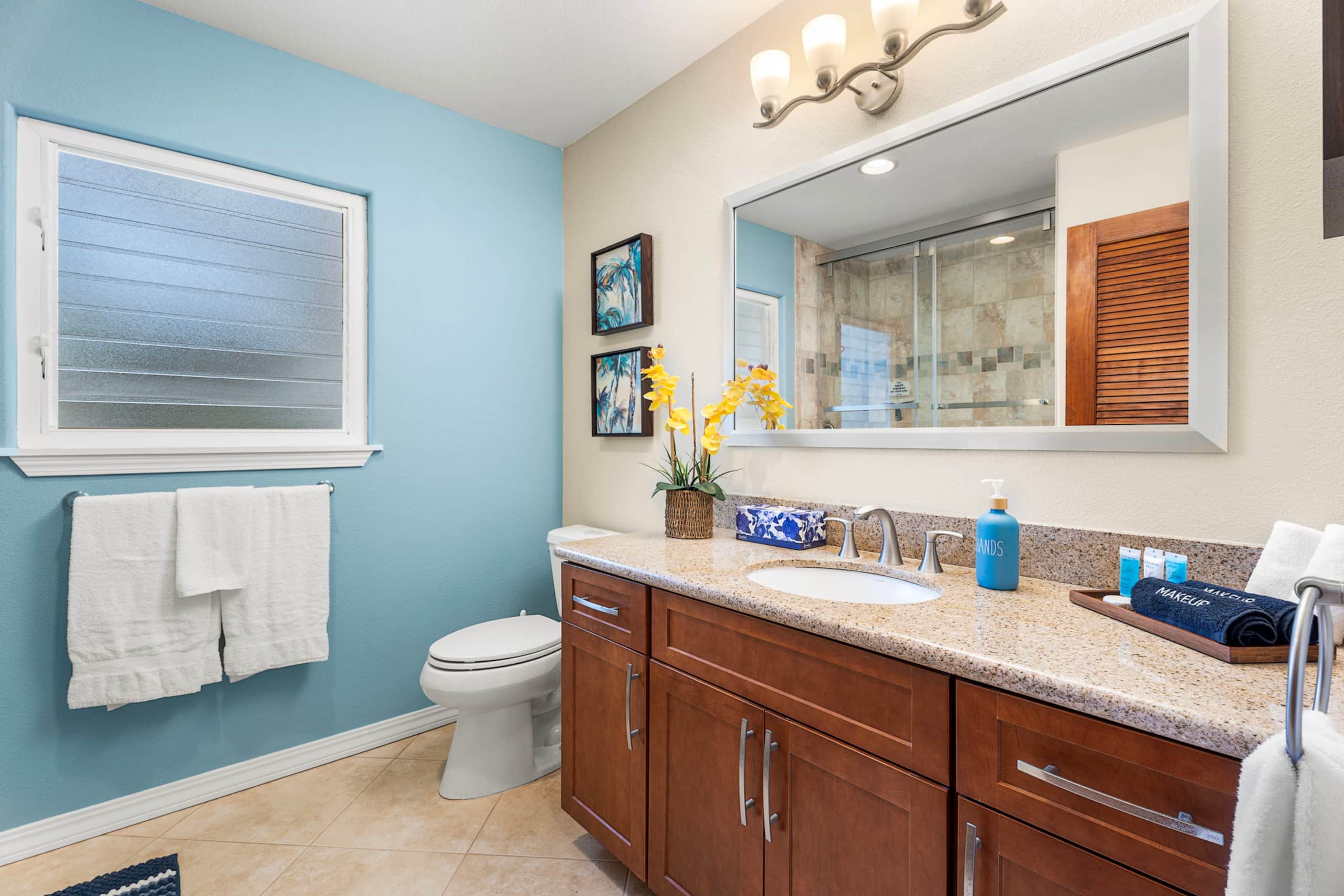 Home in Kailua-Kona · ★5.0 · 2 bedrooms · 2 beds · 2 baths - Image 20