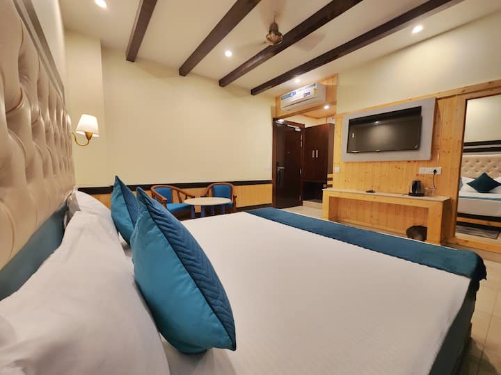 Family Suite | Mountain View - Kasauli
