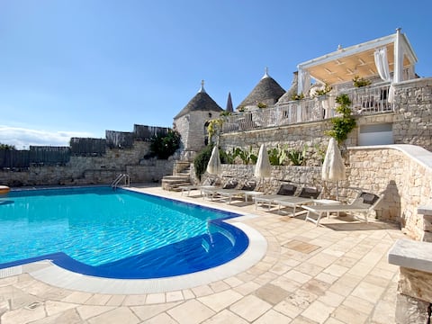 Trullo with swimming Pool in Puglia - Alberobello