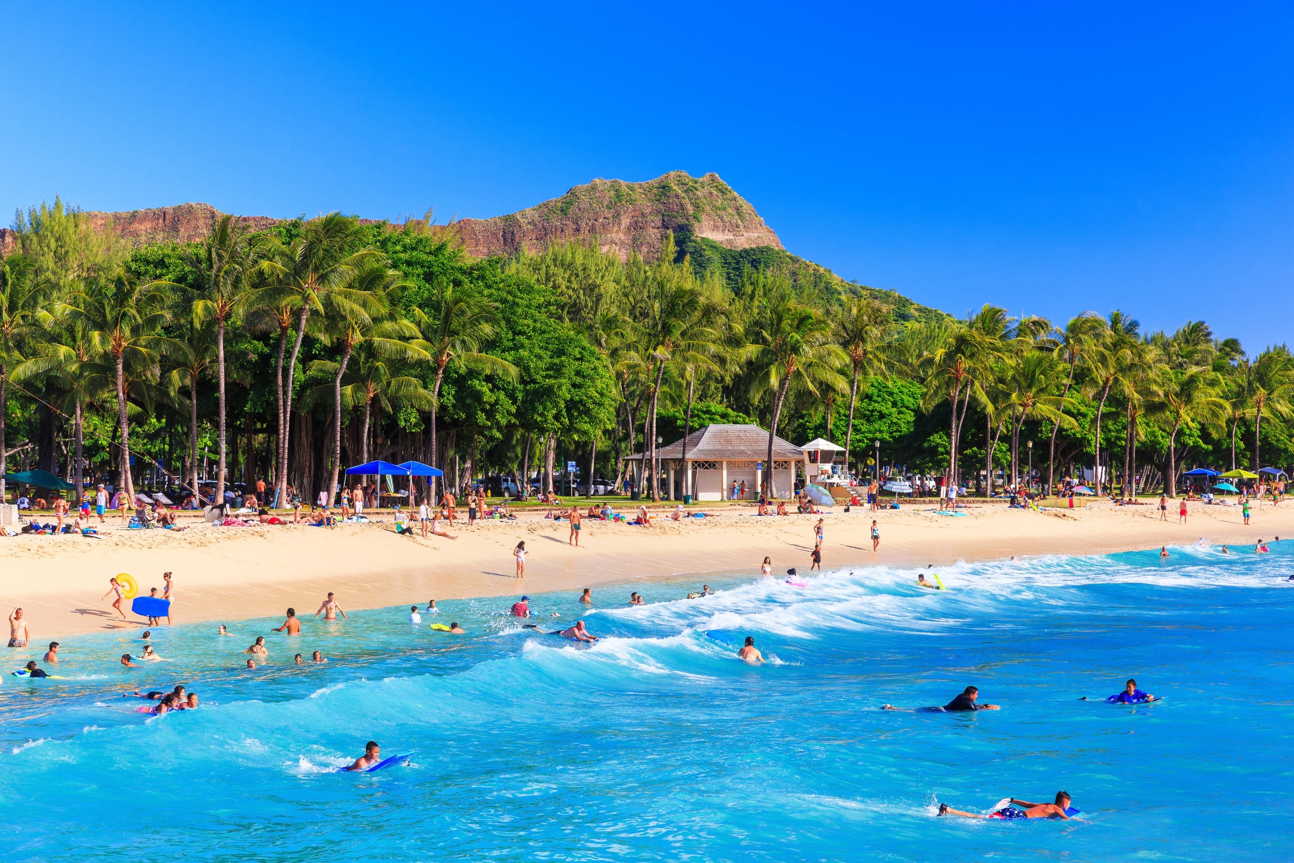 Condo in Honolulu · ★4.75 · 1 bedroom · 4 beds · 2 private baths - Image 51
