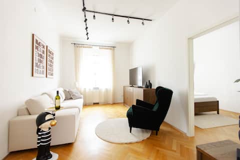 Top Airbnb: Stilvolles City Apartment in Geidorf