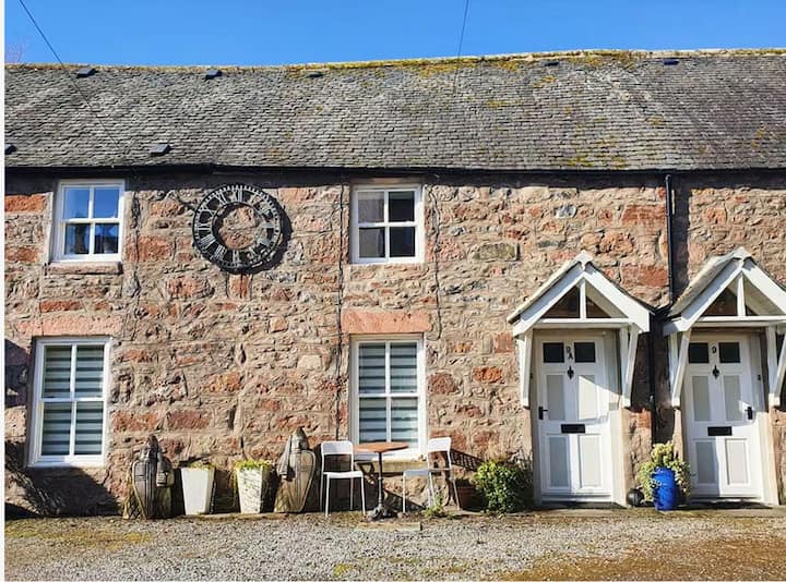 1 Bedroom Alexander Cottage-free Parking - Inverness