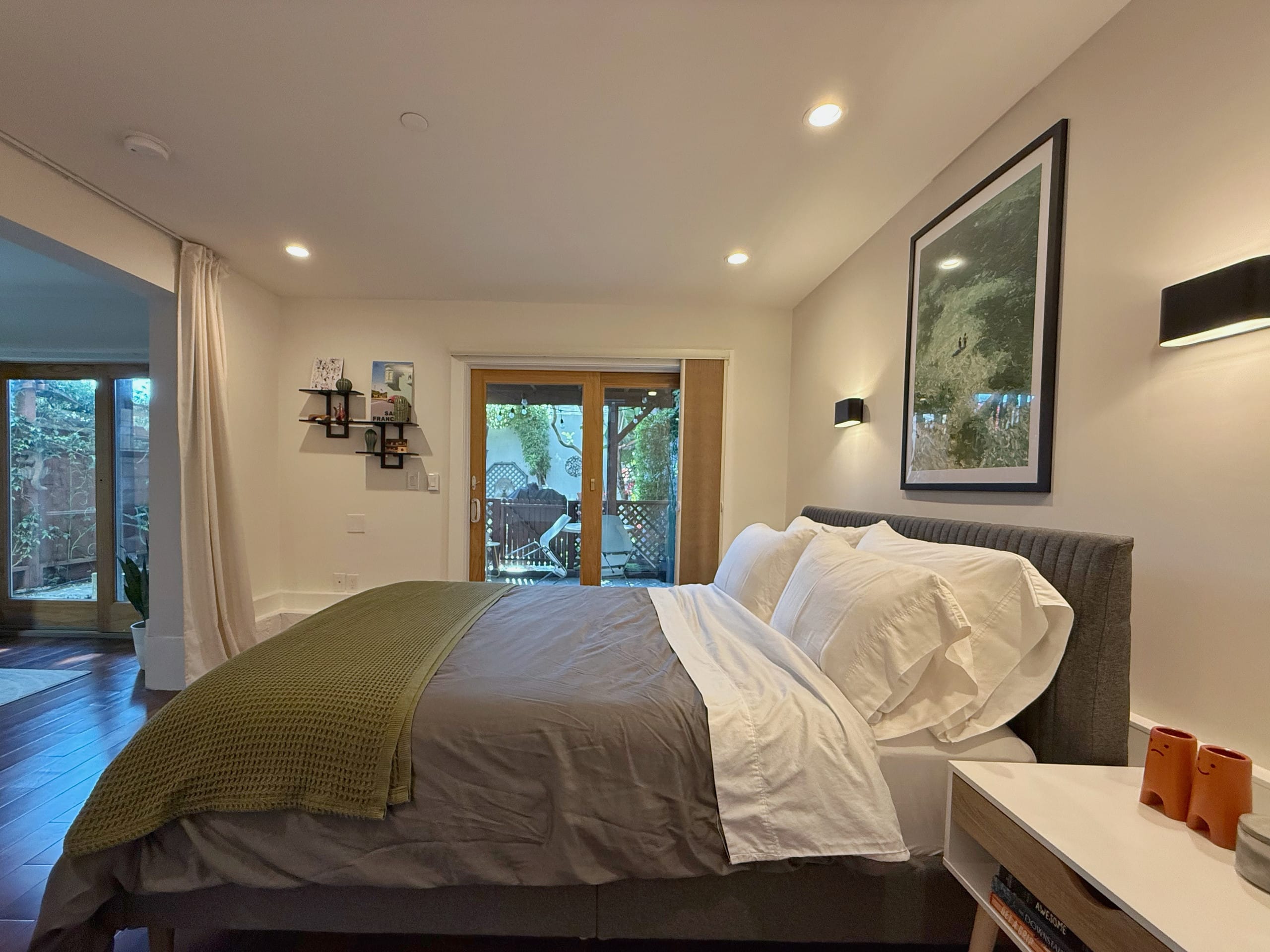 Home in San Francisco · ★4.96 · 1 bedroom · 1 bed · 1 bath - Image 8