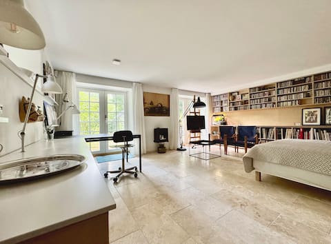 Top Airbnb: Charming Studio Flat in Bagsværd in Gladsaxe