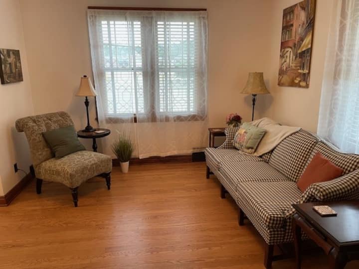 Katy Cottage In Downtown Hermann - Hermann, MO