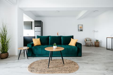 Premium Tulip Apartments 3 with balcony