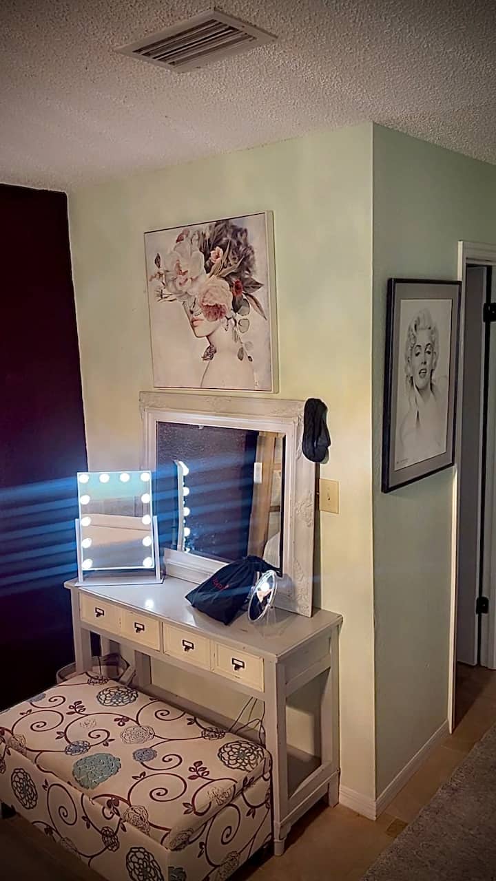 Casa Zen Allure - Apartments for Rent in St. Petersburg, Florida