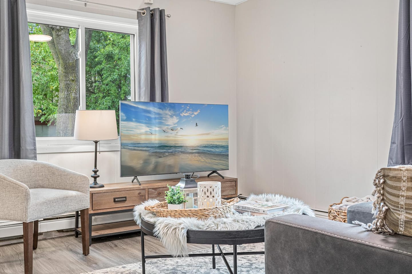 Cozy Como Flat