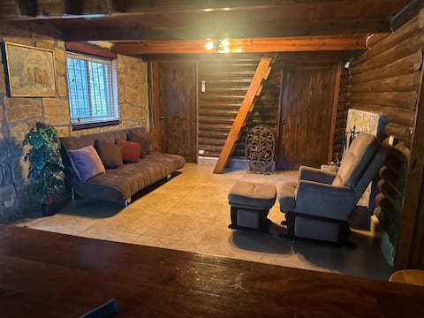Top performing Airbnb: La Josefina Cabin in Ciudad De Allende