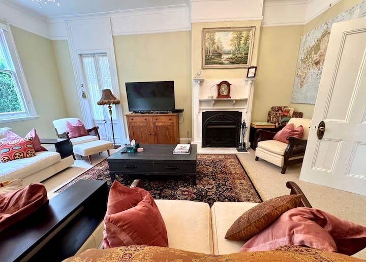 Idlehour - Central, Cosy, Classic Mountain Cottage - Katoomba