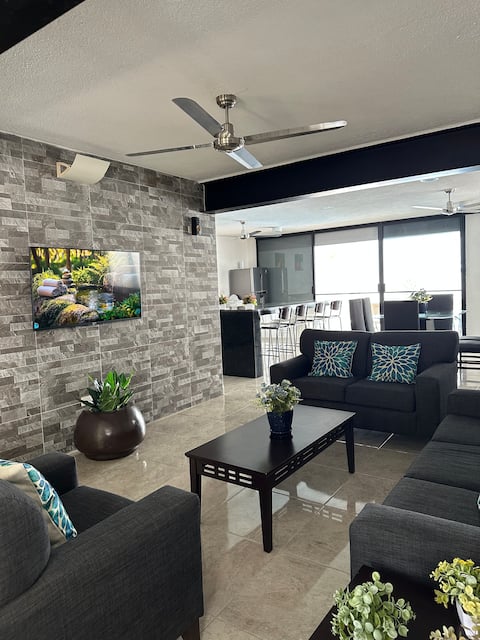 Popular Airbnb listing: House in Progreso with a pool, near the beach in Progreso