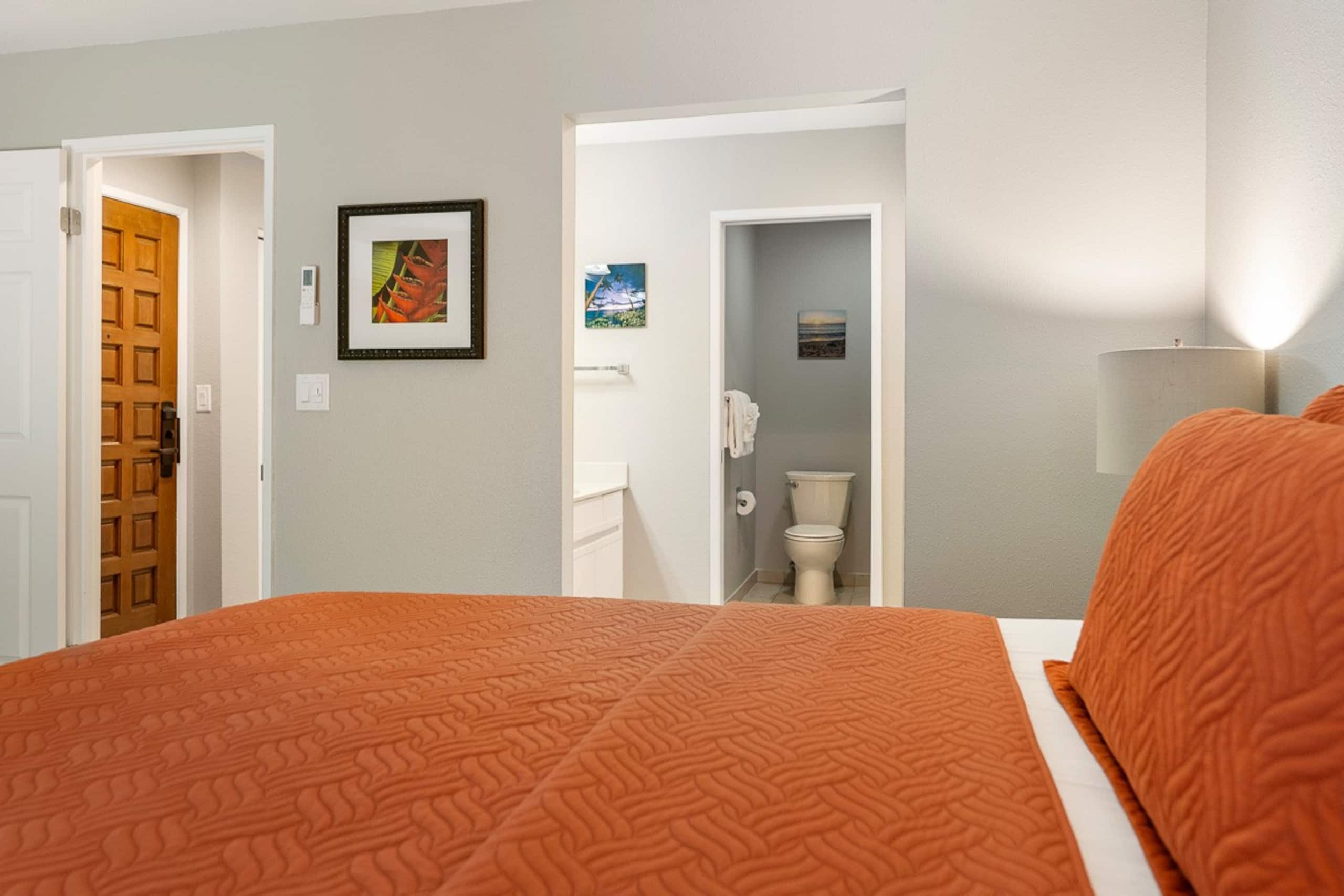 Condo in Kihei · ★4.95 · 1 bedroom · 2 beds · 2 private baths - Image 17