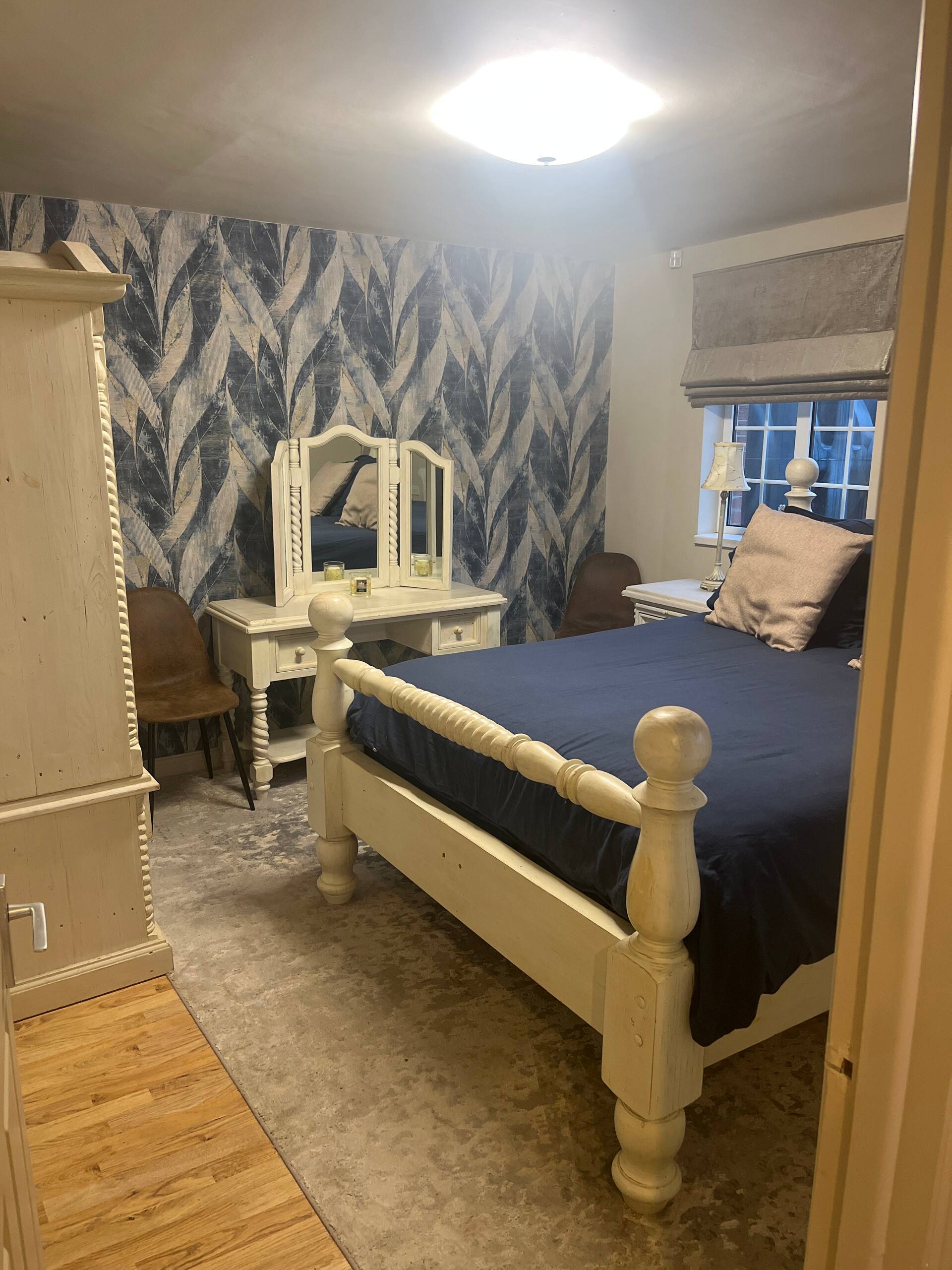Your place in Dergmoney