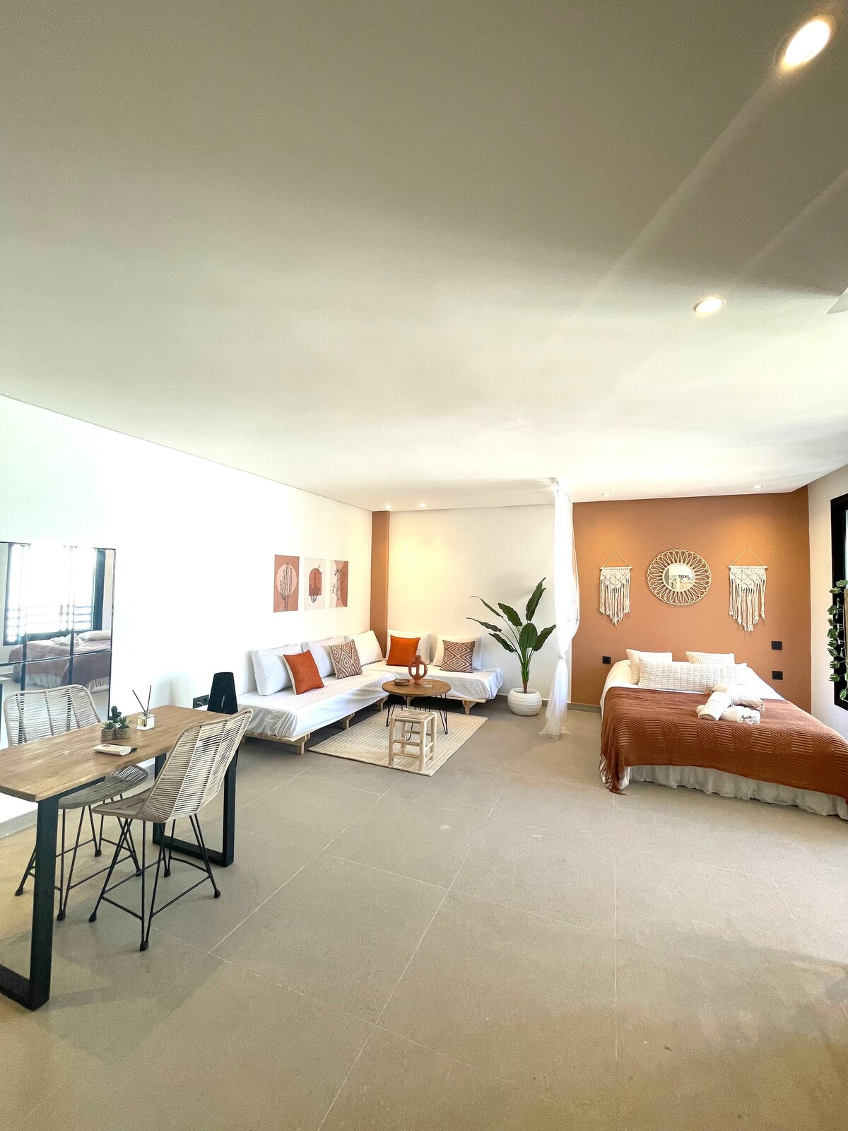 Rental unit in Casablanca  50  2 bedrooms  6 beds  2 baths - image 4