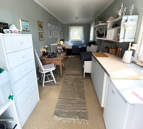 Successful Airbnb property: Charming guest house with views and bathing area in Nesodden