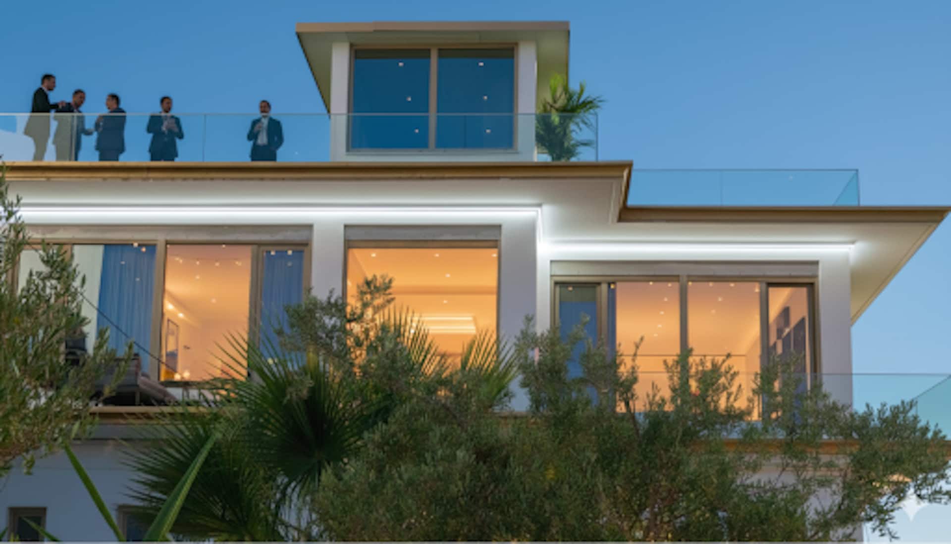 Villa with pool and panoramic sea view — zdjęcie 3