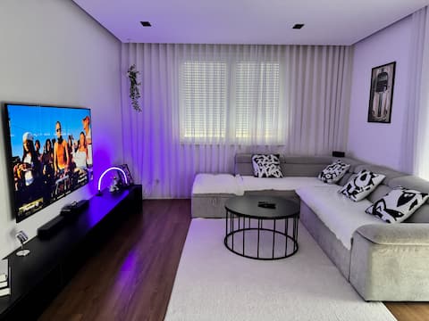 Popular Airbnb listing: Urban Vibe in Municipality Of Fushë Kosovë
