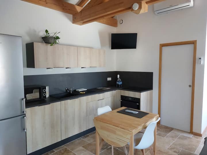 Loue Appartement Au Calme - Saint-Laurent-des-Arbres