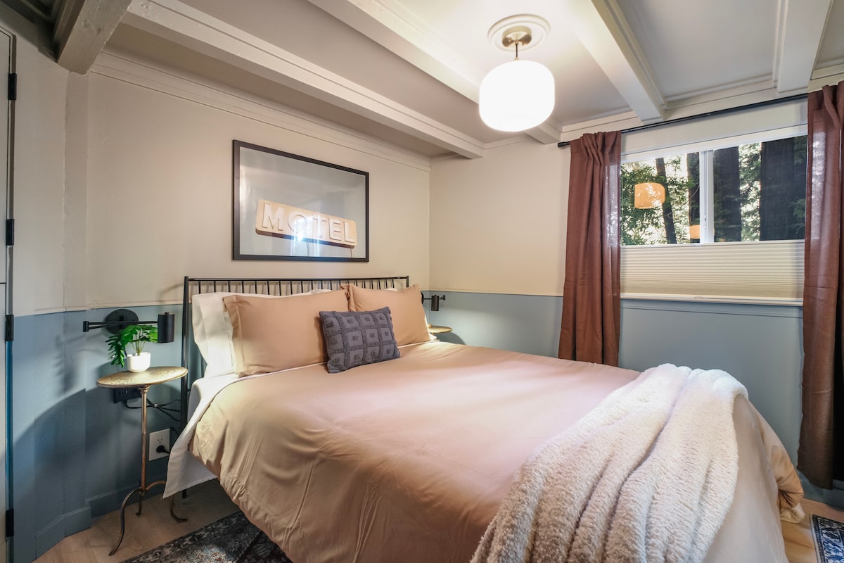 საძინებელი 152×203 სმ ზომის საწოლით