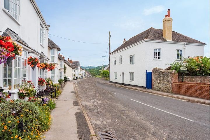 The Grange - Lyme Regis