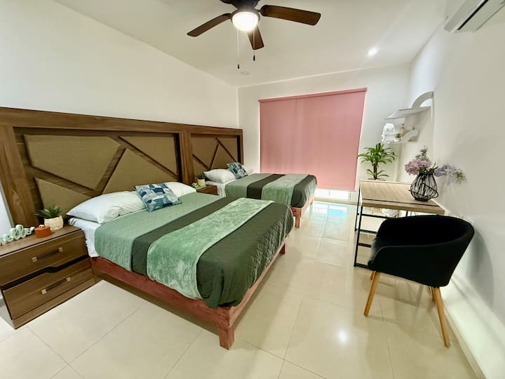 Две двойни легла с бюро, одеяла, бюро и стол  