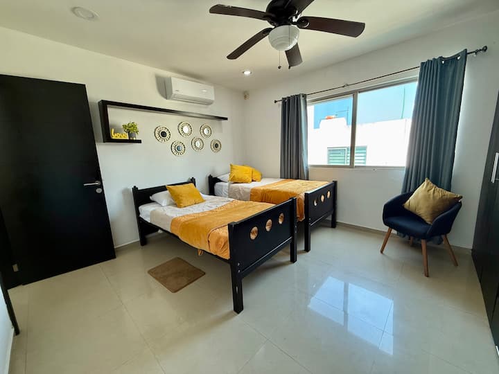 Единични легла с одеяла