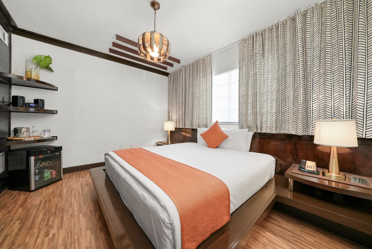 King Size Bed, Near The Beach