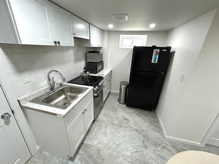 Apartment In Tranquil House - Long Island, NY