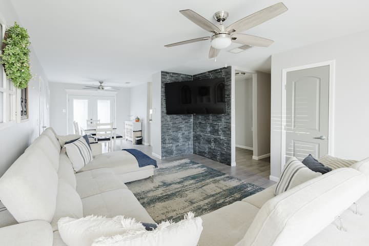 Wtx Home - Midland, TX