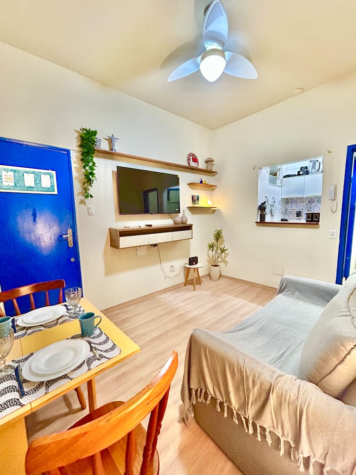 Apartamento Quarto E Sala. 450 Metros Da Praia - Copacabana