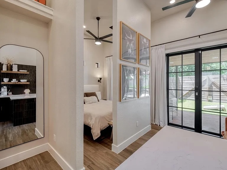 Modern Tiny Home+Rooftop | Gated
