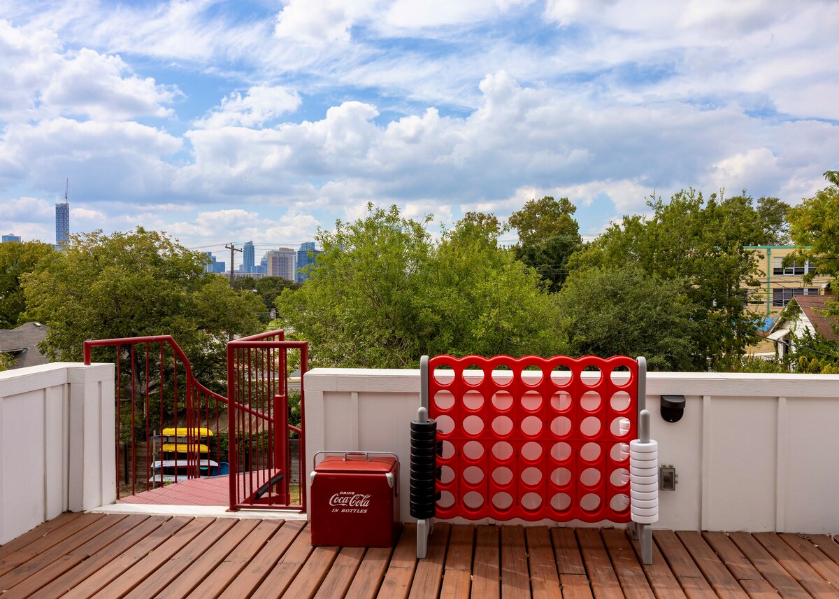 Modern Tiny Home+Rooftop | Gated