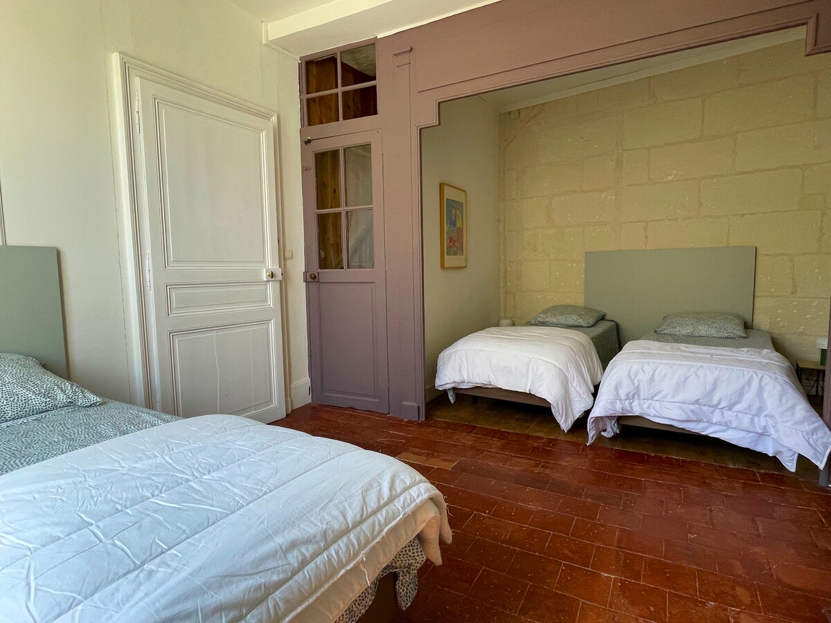 საძინებელი 2