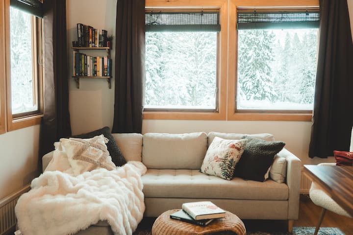 Hidden Trail Cabin - Sauna & Trail Access - Schweden