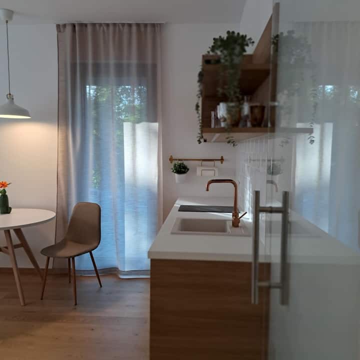 Modern City Studio With Free Parking (2+0) - Liubliana